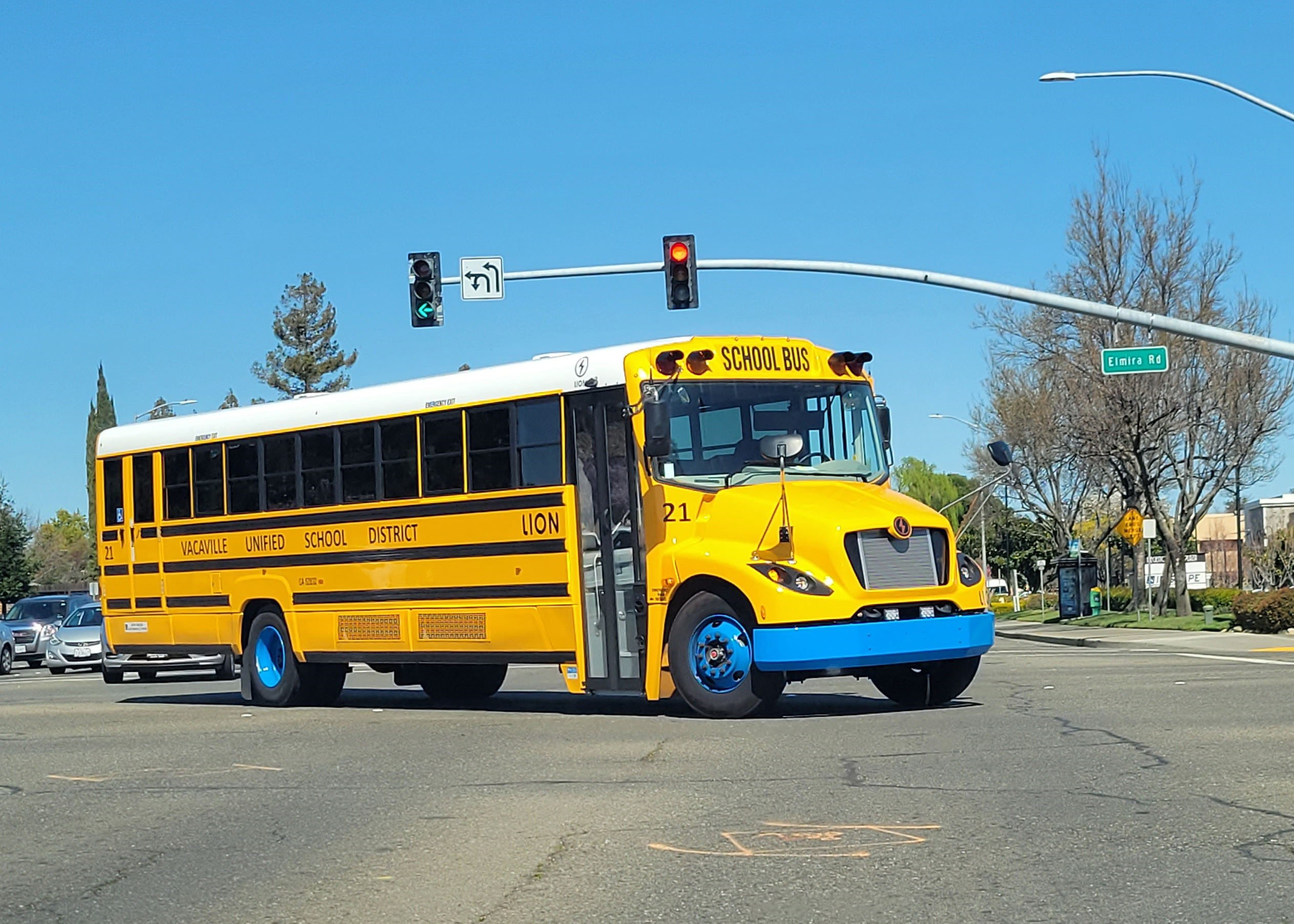 Vacaville USD Electric Bus May 2021 - Yolo-Solano Air Quality ...